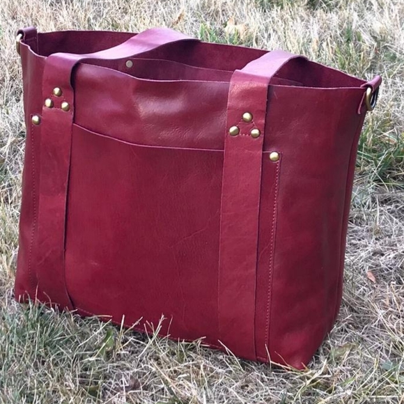 Soft leather tote, Burgundy color - Picture 4 of 7